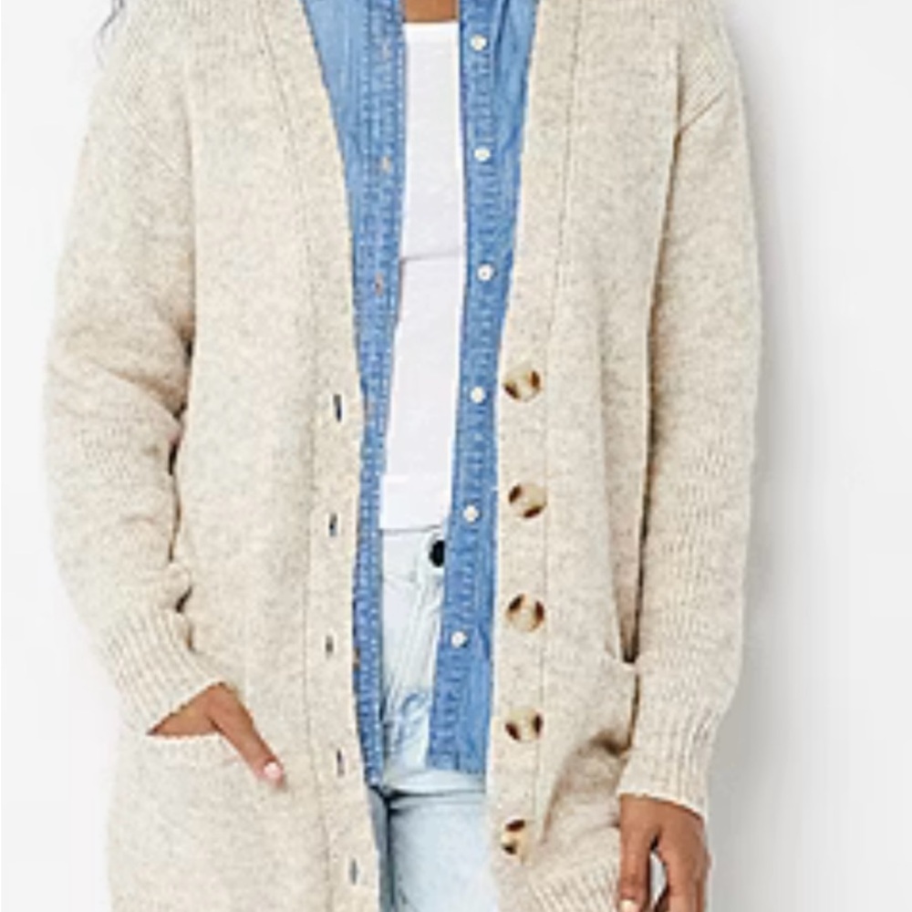 NWT A.N.A Women's Cream Cardigan Sweater